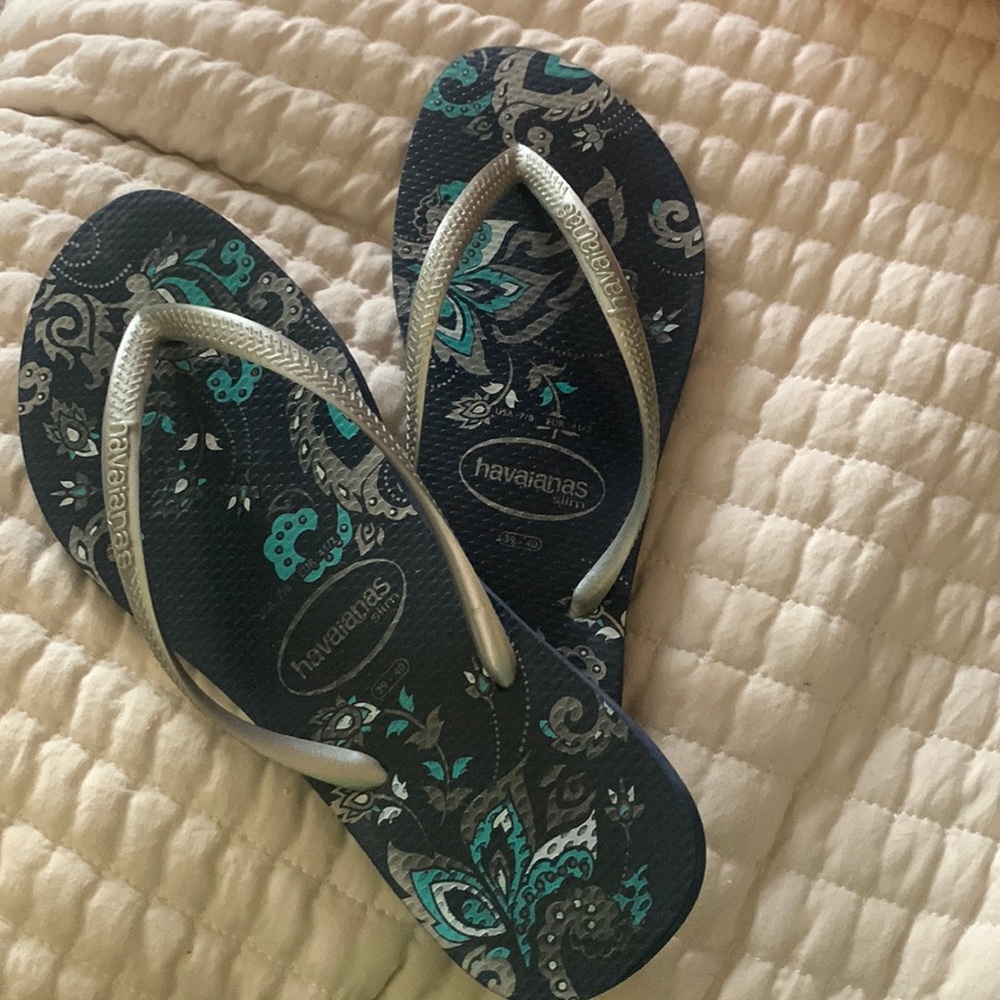 Flip flops